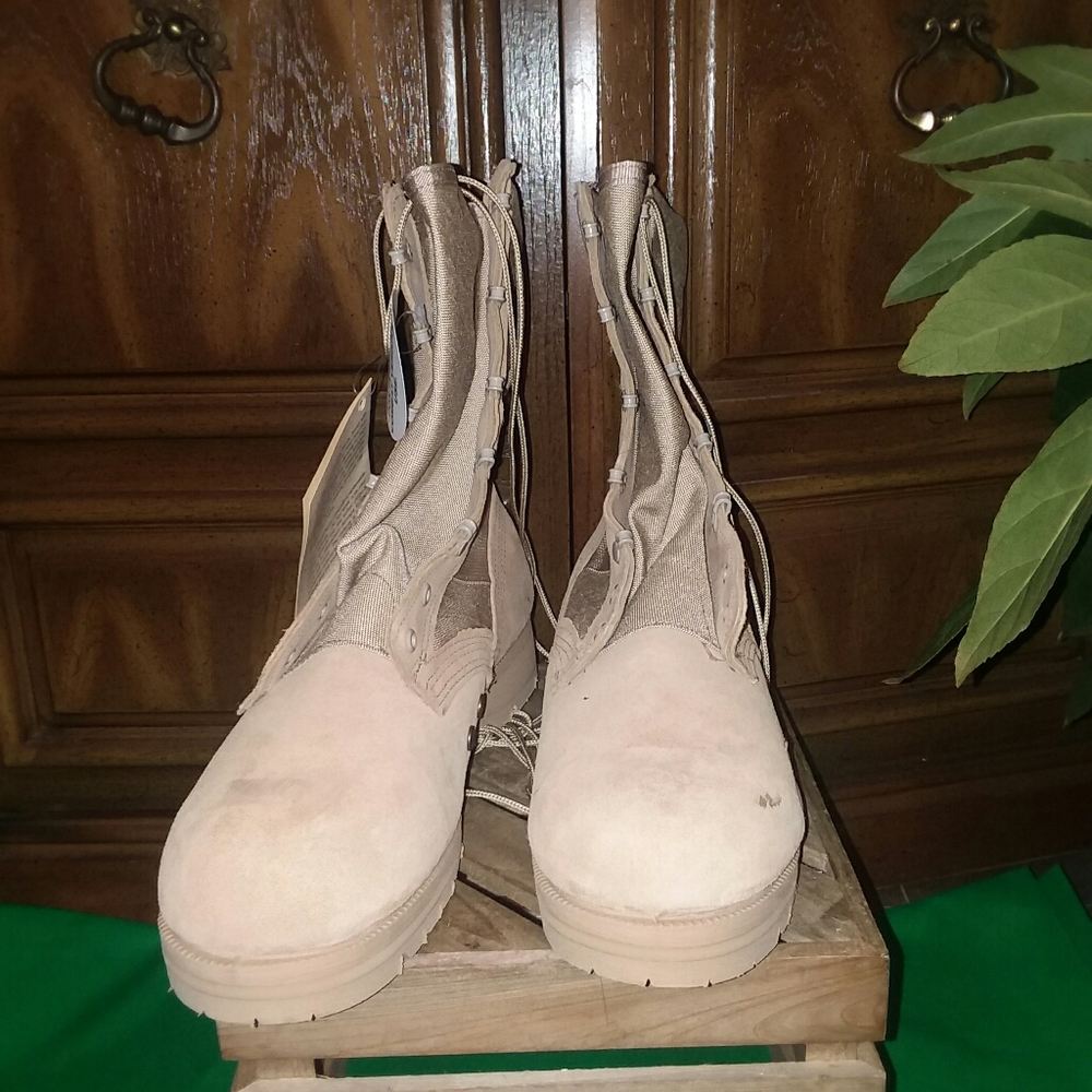 mens military style boots